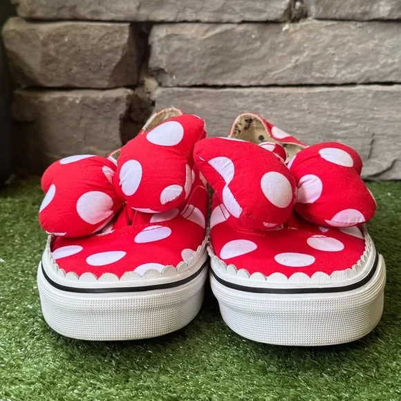 Vans Disney Minnie Mouse Polka Dots Bow Women’s Slip-On Shoes - Picture 5 of 11